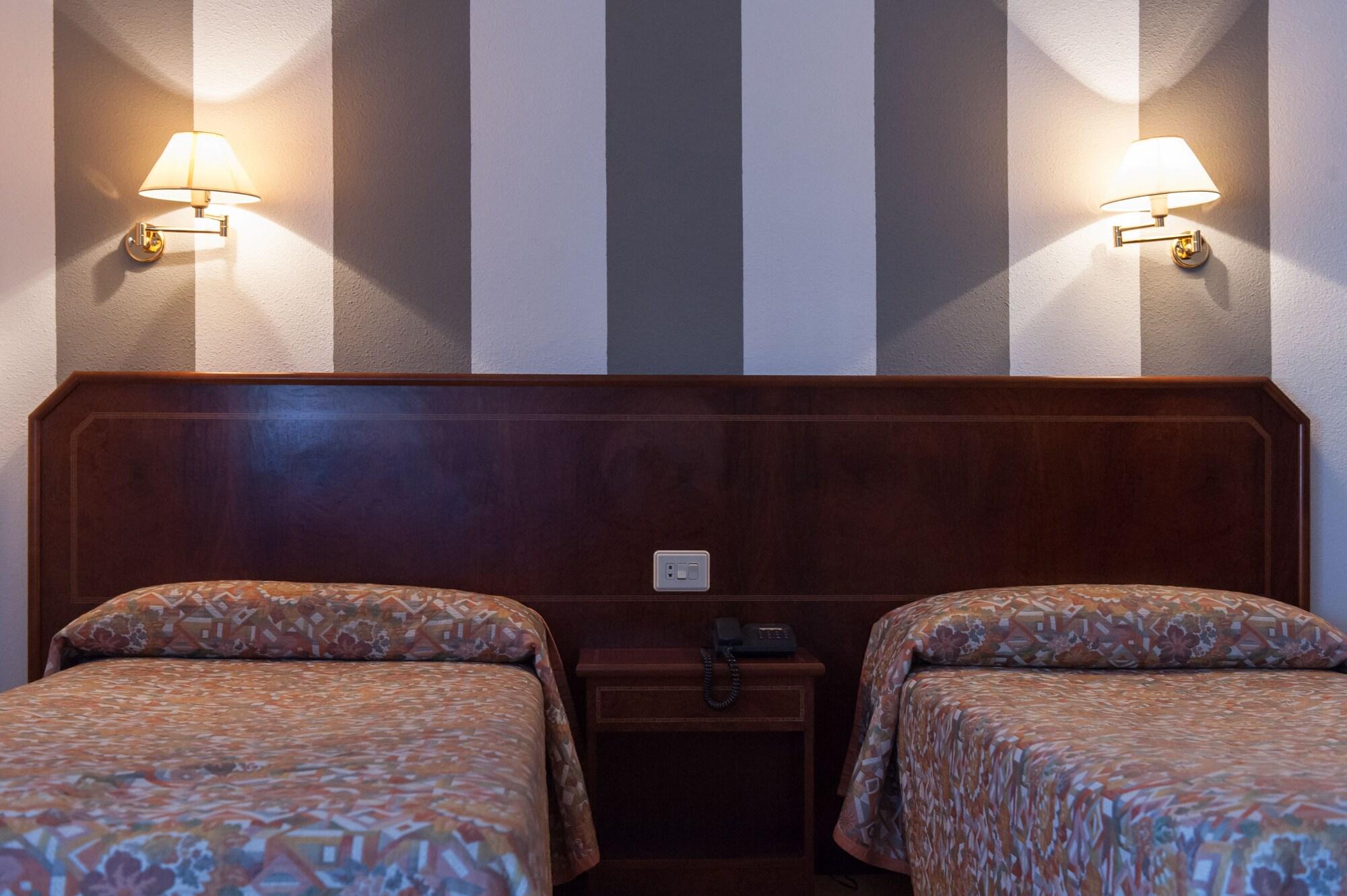 Hotel Unzaga Plaza Éibar Eksteriør bilde