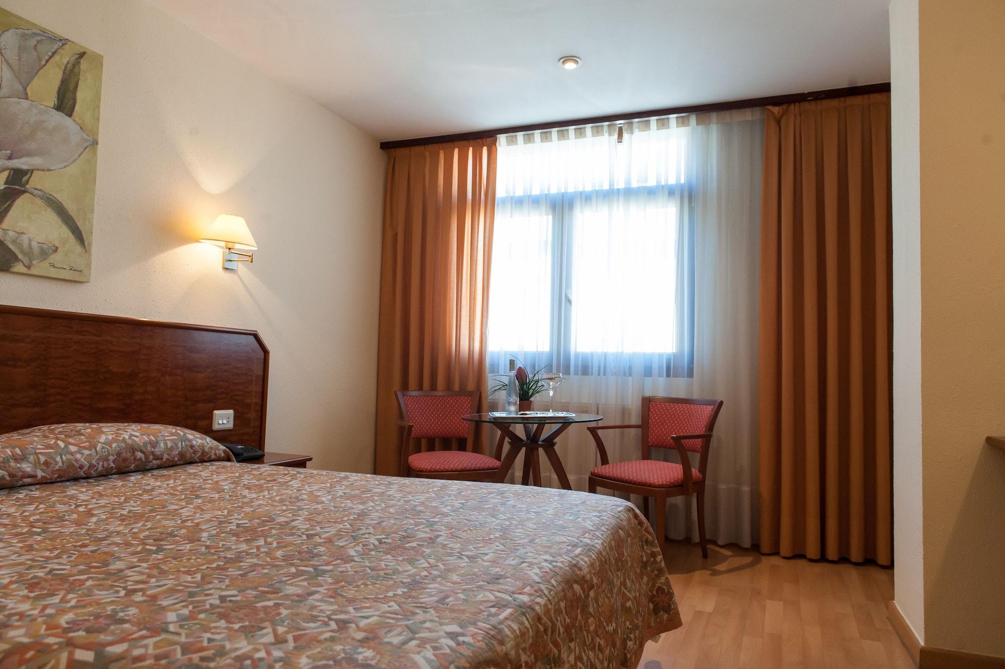 Hotel Unzaga Plaza Éibar Eksteriør bilde