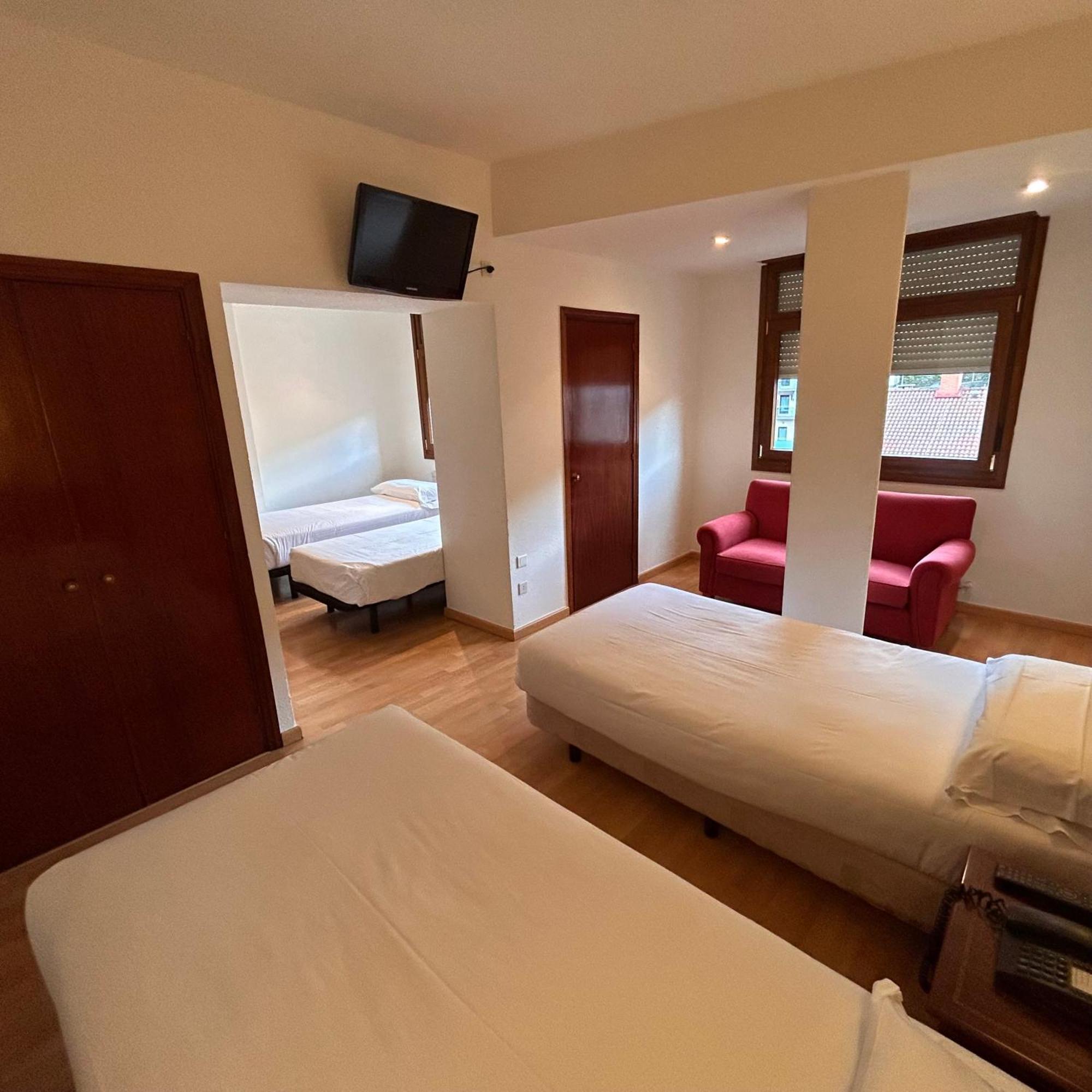 Hotel Unzaga Plaza Éibar Eksteriør bilde