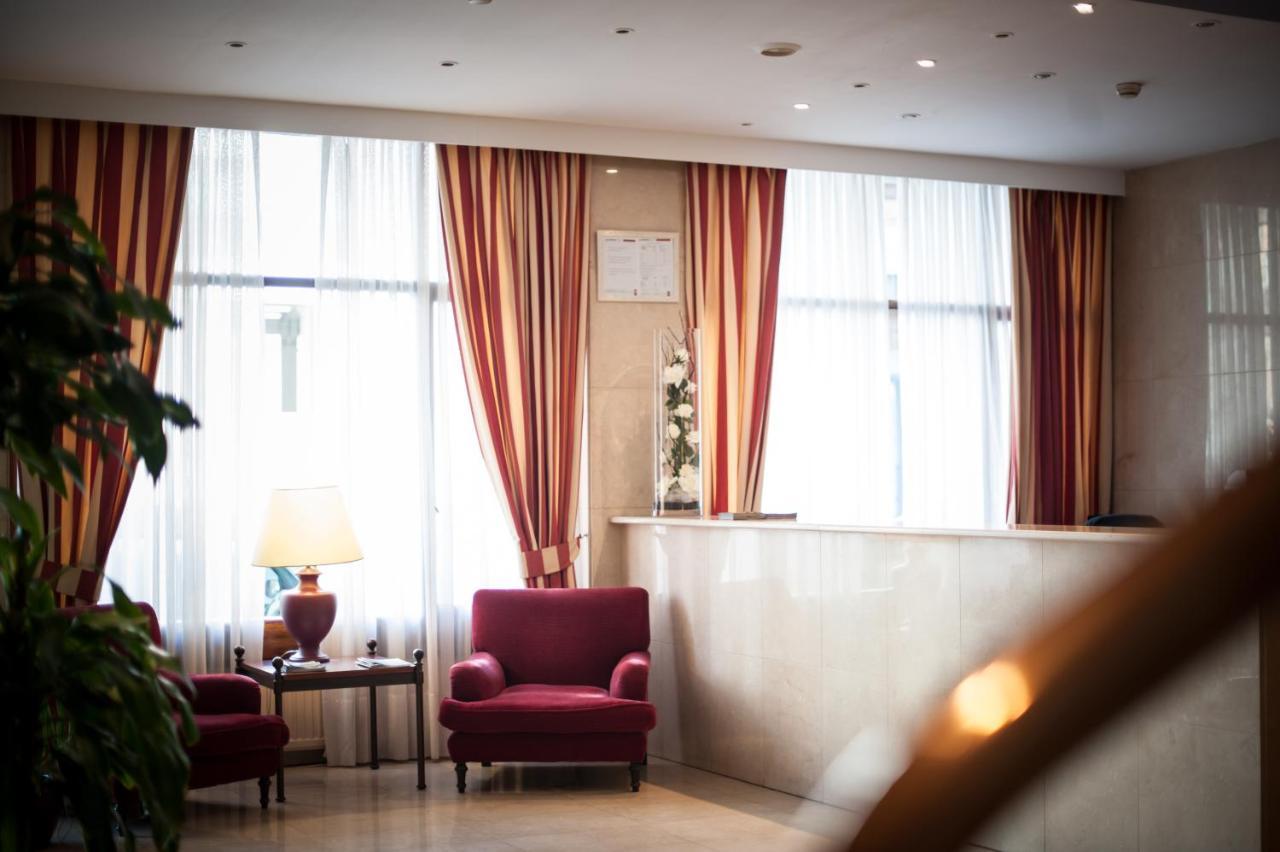 Hotel Unzaga Plaza Éibar Eksteriør bilde